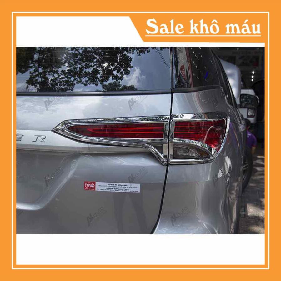 [ GIẢM GIÁ ]  ốp đèn pha và hậu theo xe fortuner 2015-2018 hình ảnh thật