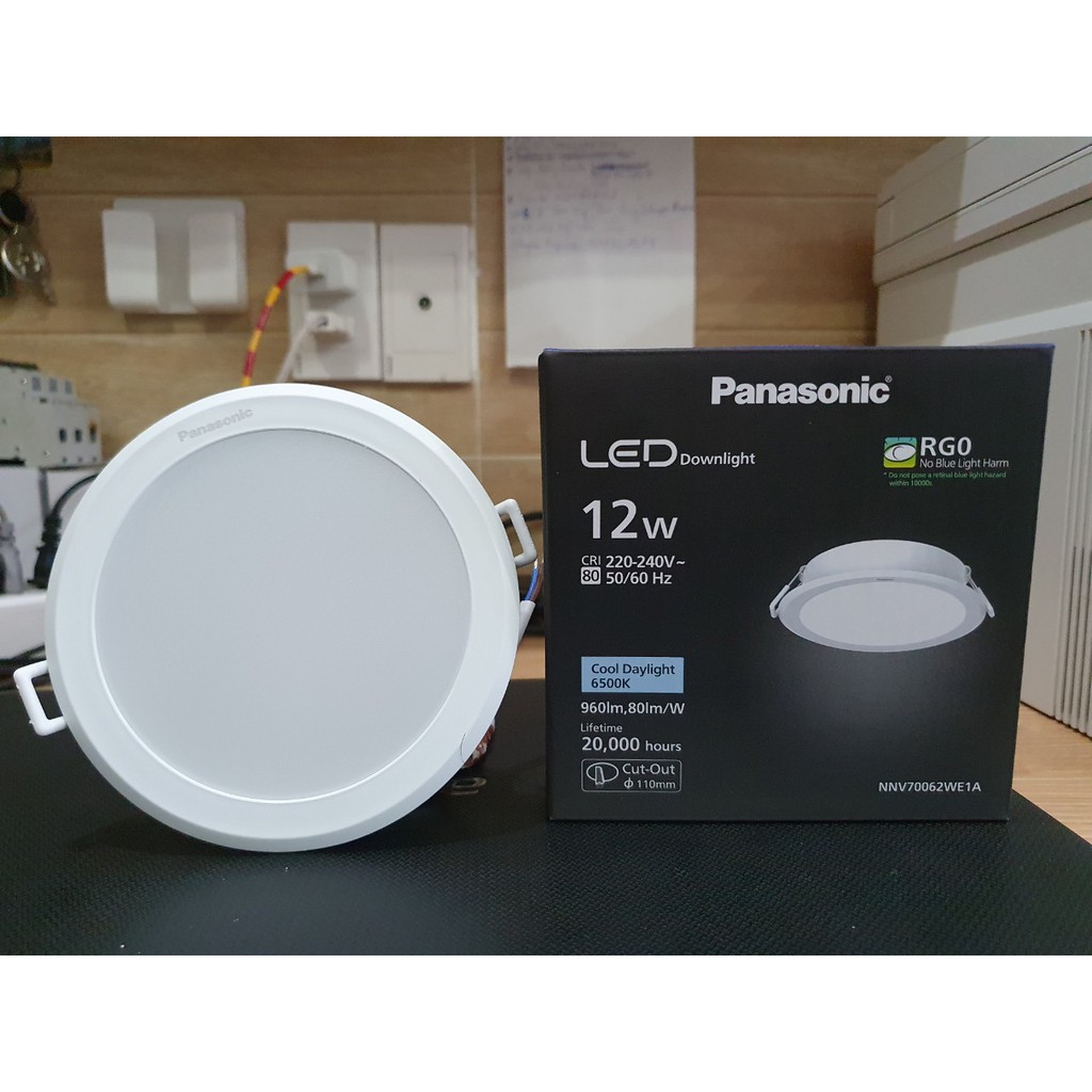Đèn Led Downlight 12W Panasonic NNV70062WE1A\NNV70042WE1A\NNV70032WE1A
