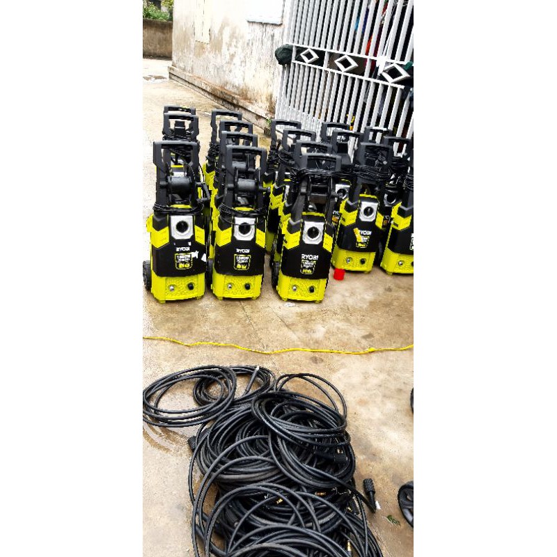 Máy rửa xe Ryobi 1800W