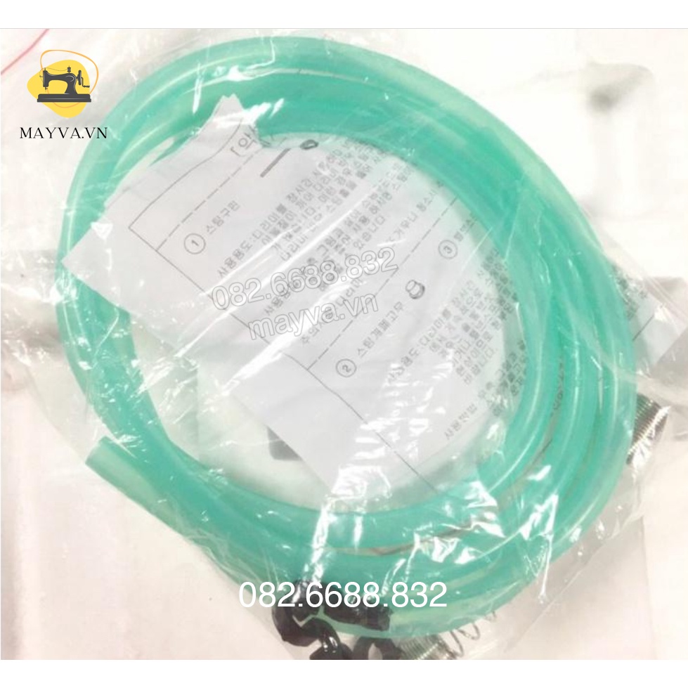 Đế lót bàn là và dây dẫn nước bàn là