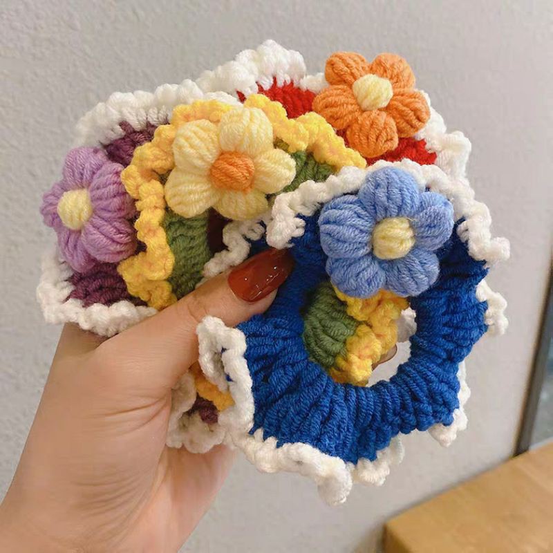 Cột tóc len hoa handmade