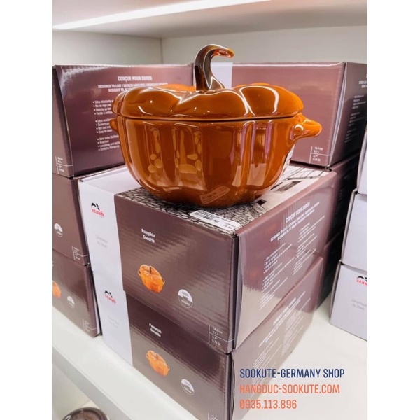 Âu sứ quả bí ngô Staub - đựng bánh, kẹo