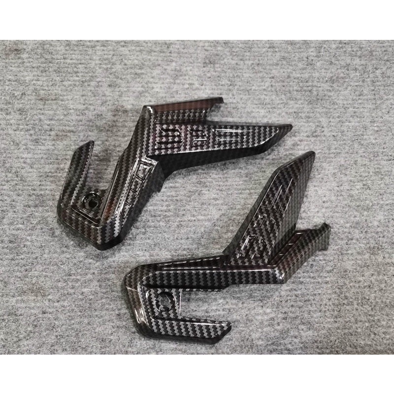 Ốp Gác Chân Sau AB AirBlade 2023 Đời Mới Carbon