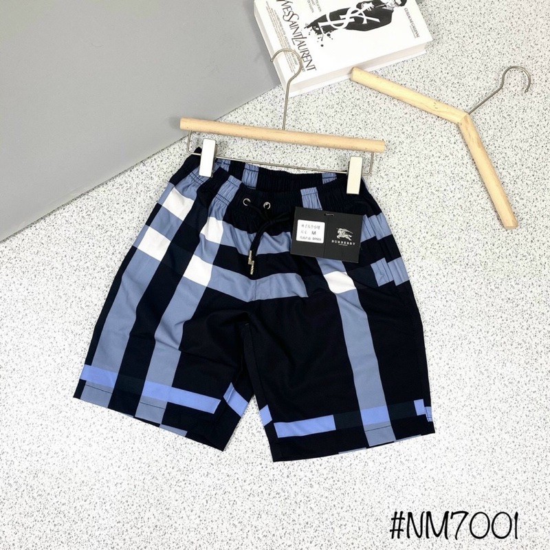 Quần đùi nam kẻ sọc