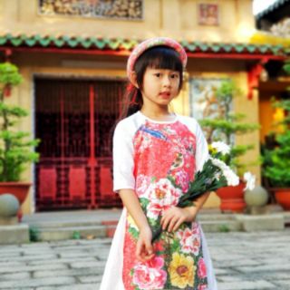 Áo dài cách tân bé gái