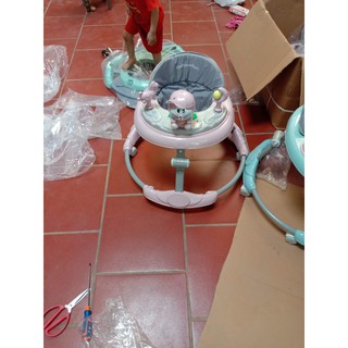 XE TẬP ĐI CON MÈO