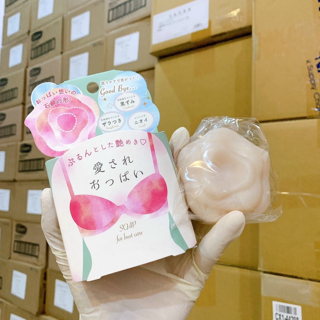 Xà Phòng Dành Cho Vùng Ngực Pelican Lovely Boobs Care Soap (70g)