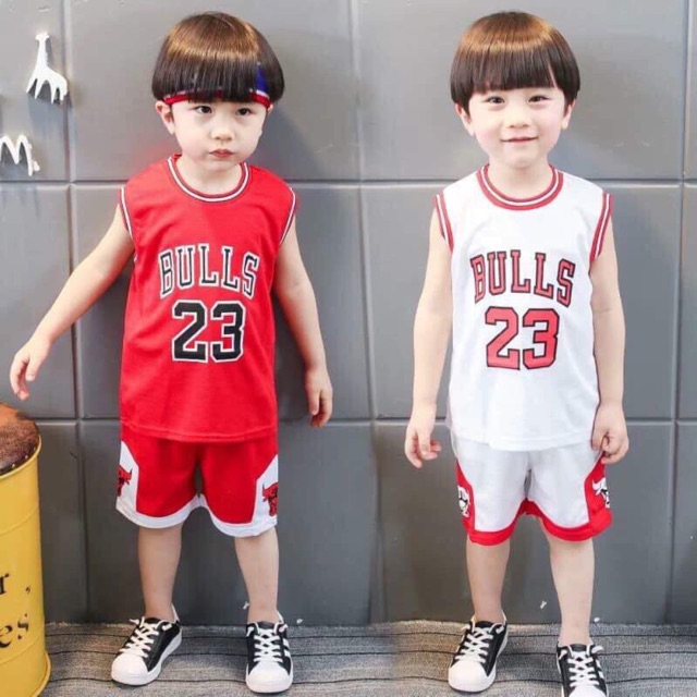 Bộ sát nách thể thao bé trai