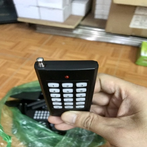 Điều khiển  rời và các loại phụ kiện cho loa WS 898, WS 998, E76 tặng kèm 1 viên pin