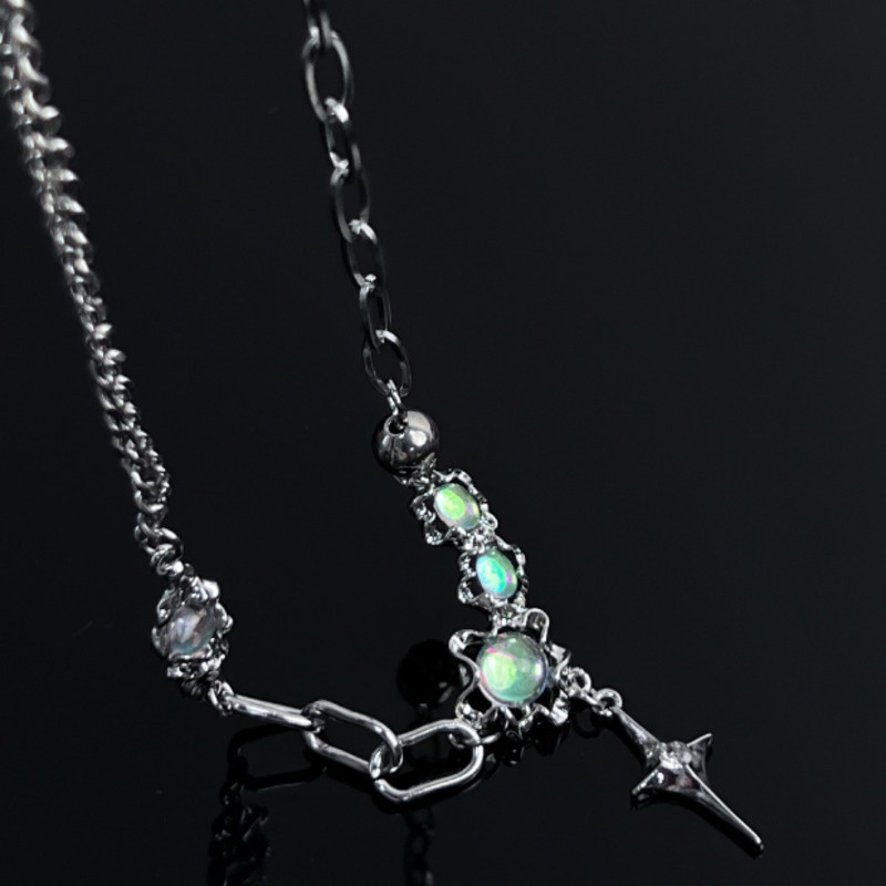 Vòng cổ Mặt Trăng Và Ngôi Sao Thiết Kế Sang Trọng Cao Cấp