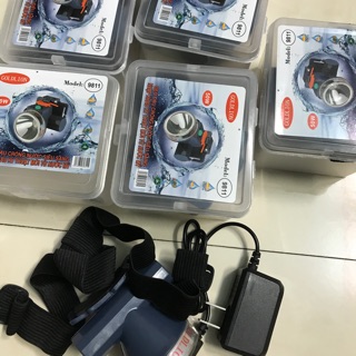 Đèn pin siêu sáng