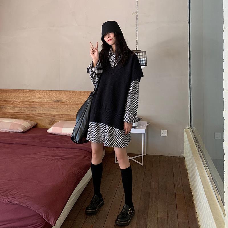 Bộ áo sweater dài tay+áo dệt kim xinh xắn cho nữ (Có bán lẻ)