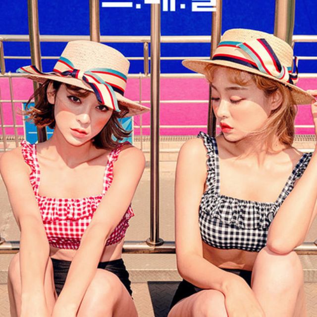 Bikini nhún bèo ca- rô đen