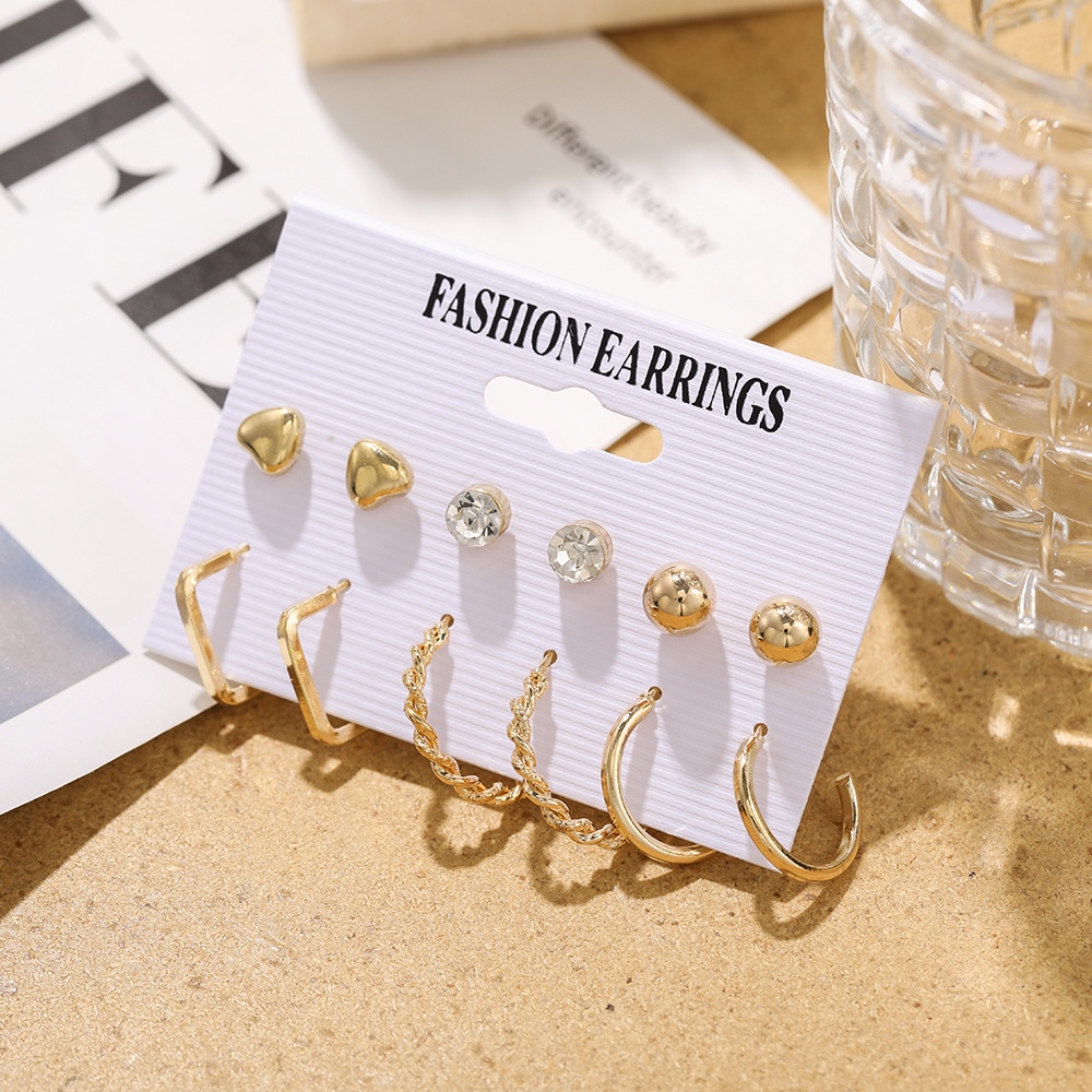 6 Đôi khuyên tai thời trang tùy chọn dành cho nữ