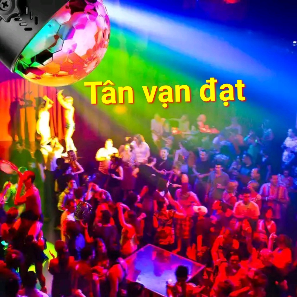 Đèn led trang trí xoay đổi màu điều khiển Remote và cảm ứng âm thanh