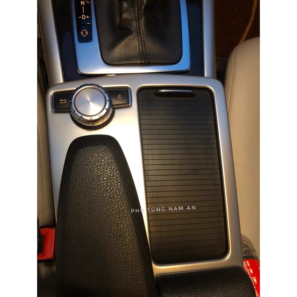 ỐP BỆ TỲ TAY MERCEDES C-W204/GLK