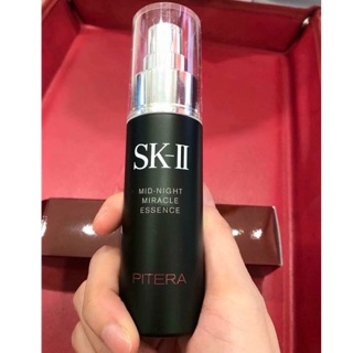 Xịt khoáEm được tặng xịt khoáng #SKII Mid night - Xịt khoáng hàng Premium 50ml, nhưng ko dùng đến nên sale rẻ cho chị em