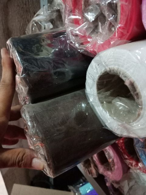 Giấy lụa cuộn gần  20m