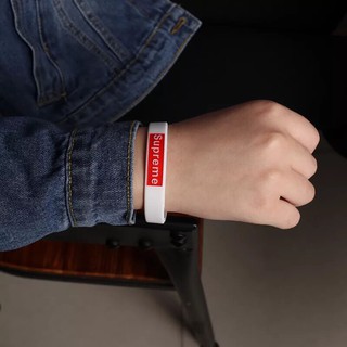 [ GIÁ SỈ ] Vòng Tay Cao Su Supreme Cá Tính