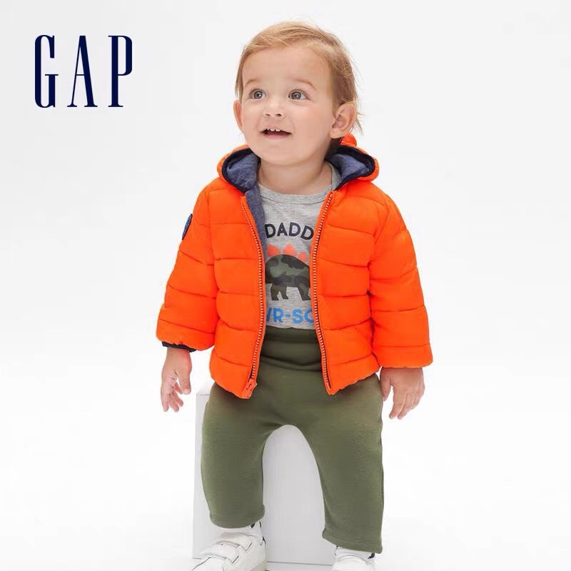 Ao khoác ấm gap