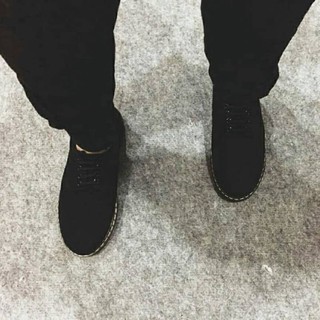 Giày Dr Martens Da Bò Lộn (Bảo Hành 12 Tháng)