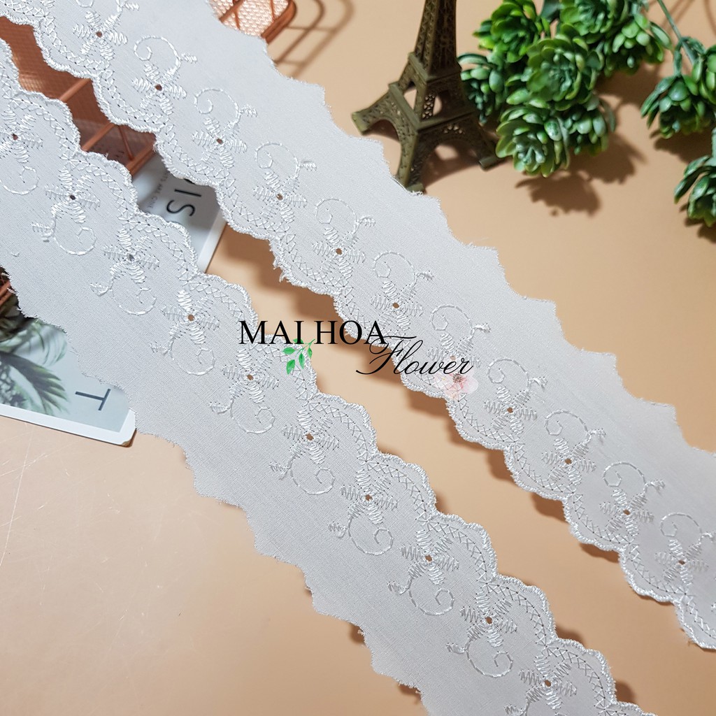 [Size bé 5cm] Dây viền ren thô boi thêu hoa trắng bằng sợi chỉ bóng, may phần tay, cổ hoặc gấu váy áo, Maihoaflower