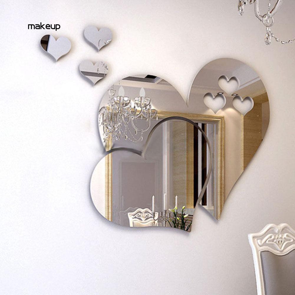 Đề can dán tường dạng gương hình trái tim dễ dàng gỡ bỏ
