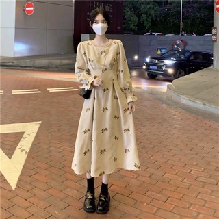 Váy thu đông phong cách Hàn Quốc