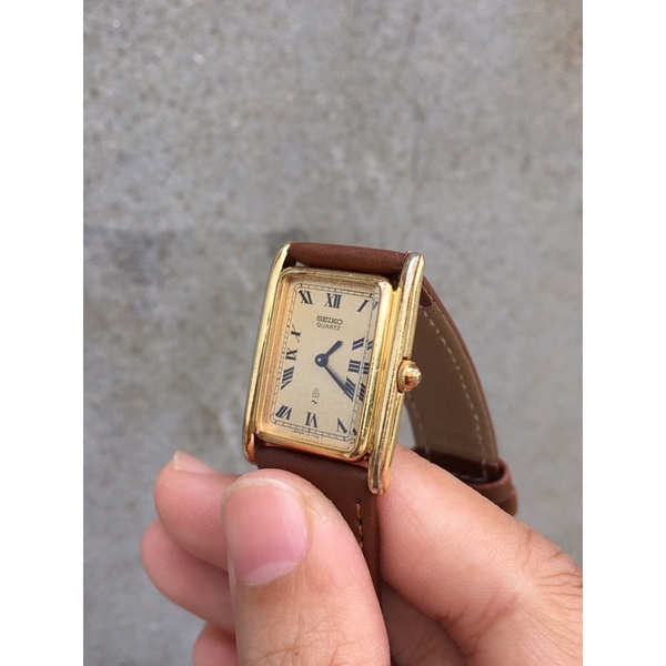 ĐỒNG HỒ NỮ SEIKO DÁNG TANK NHẬT HÀNG 2hand