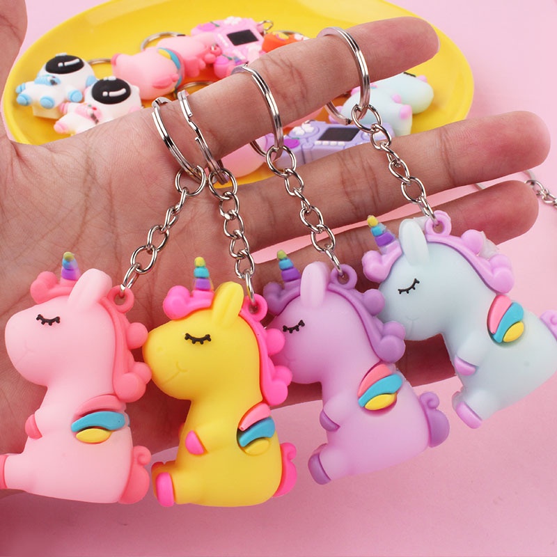 4 Móc Khóa Hình Kỳ Lân Dễ Thương