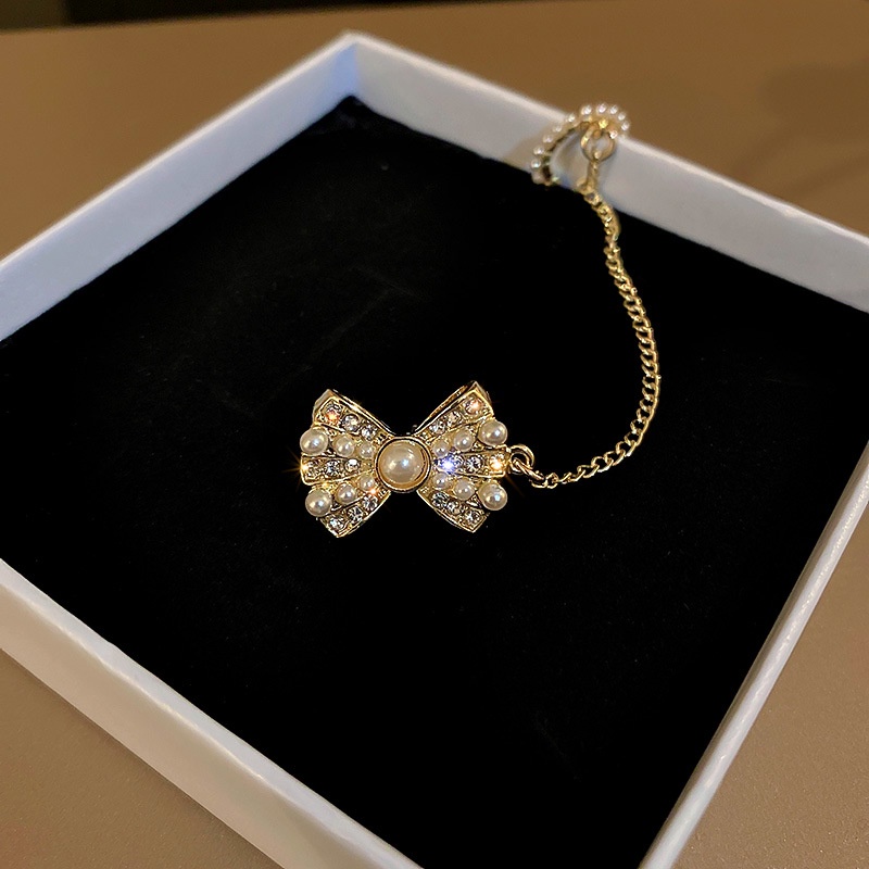 Bông Tai Hình Chữ C Đính Đá Ngọc Trai Thời Trang Hàn Quốc Cho Nữ