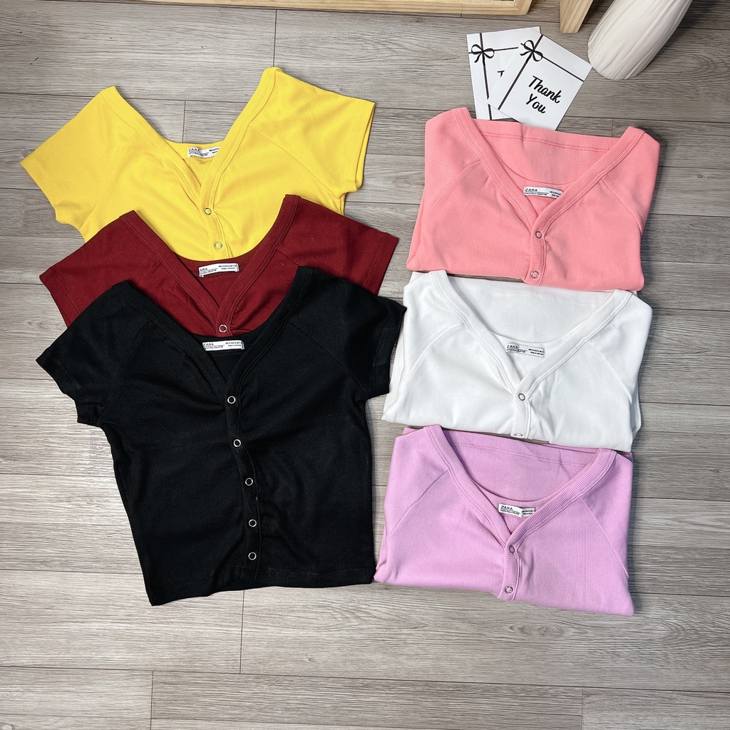 Áo thun cổ tim croptop chất thun gân xịn xò bọc nút siêu cute