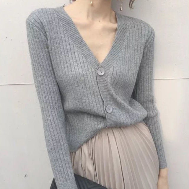 Áo len cardigan lông thỏ cổ V