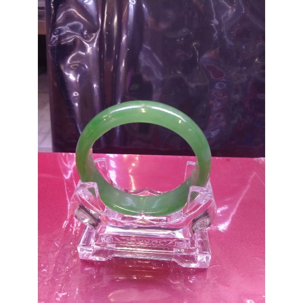 Đế trưng vòng cẩm thạch bảng lớn