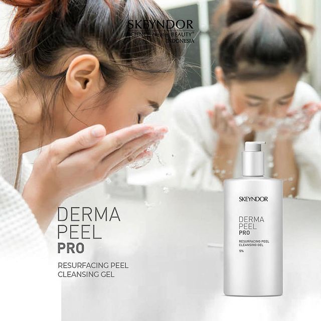 SKEYNDOR DermaPeel Sữa rửa mặt tẩy da chết dạng gel Resurfacing Peel Cleansing Gel 200ml | BigBuy360 - bigbuy360.vn