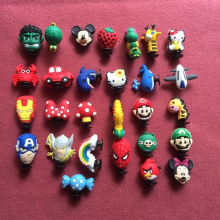 sticker 3D siêu ngộ nghĩnh gắn dép sục, dép cá sấu