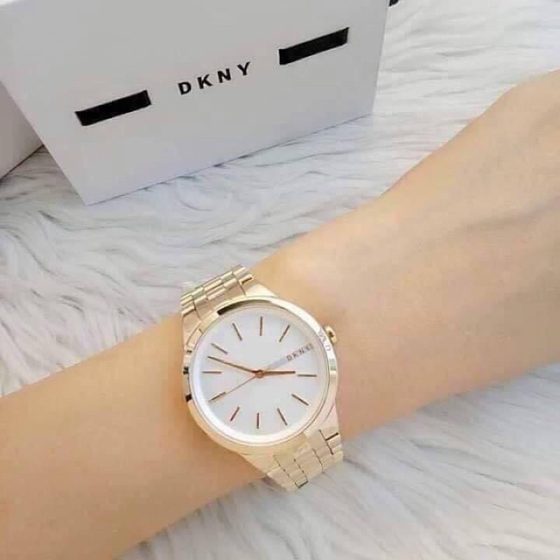 Đồng hồ Nữ DKNY dây kim loại case 36mm