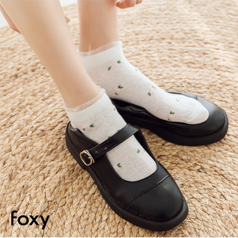 Tất Nữ Cổ Thấp Màu Trắng Phong Cách Nhật Bản Cổ Ren Hoạ Tiết Hoa Cỏ Dễ Thương Foxy - FOS003