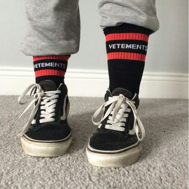 Vớ vetements