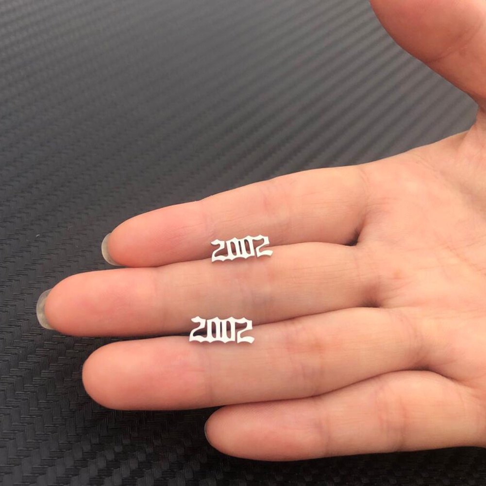 Khuyên tai kiểu dáng số bằng thép không gỉ chất lượng cao