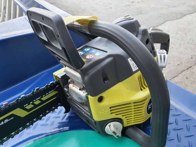 Máy cưa xích xăng RYOBI  80% nhập Úc