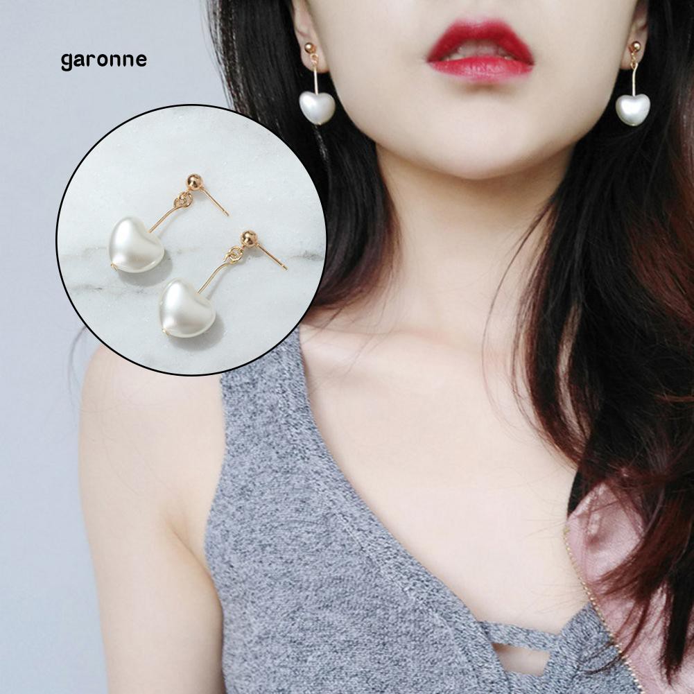 Đôi bông tai dáng dài đính ngọc trai nhân tạo hình trái tim xinh xắn dễ thương cho nữ