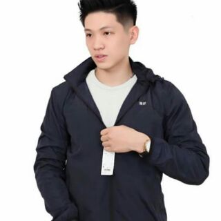 Áo gió nam UNIQLO