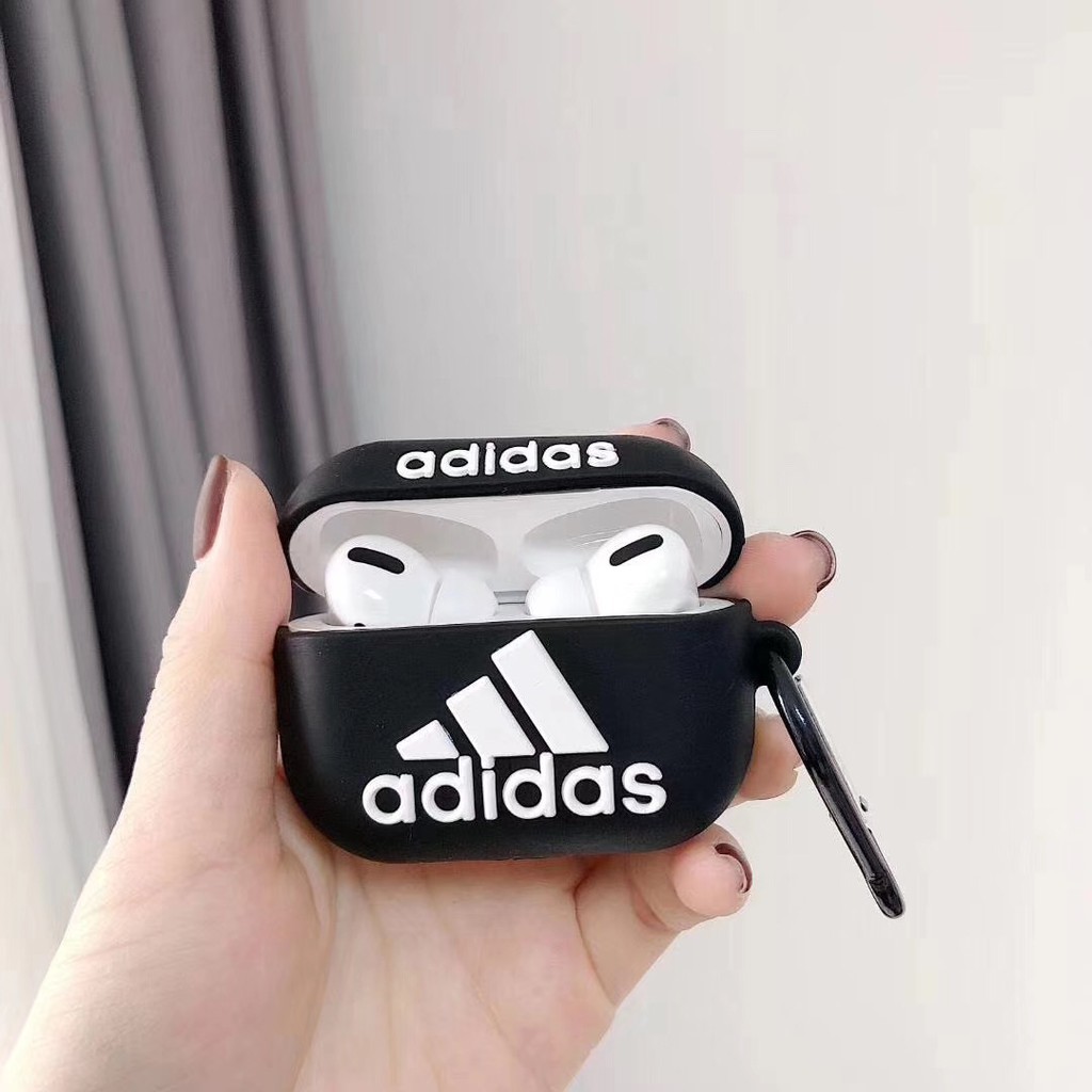 Ốp Bảo Vệ Hộp Đựng Tai Nghe Airpods 1 / 2 Logo Adidas Xinh Xắn