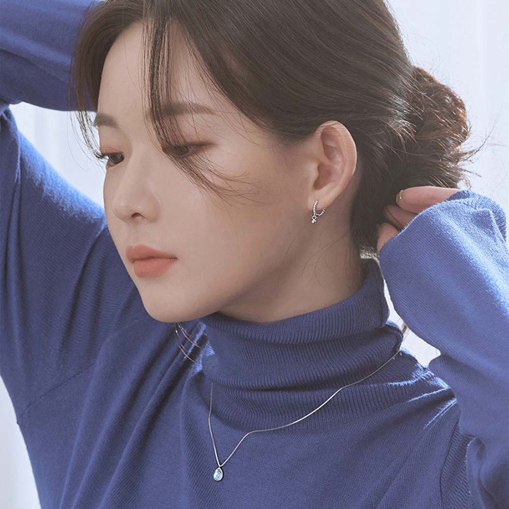 Khuyên Tai Trang Dáng Tròn Tạo Hình Độc Đáo Dành Cho Bạn Nữ