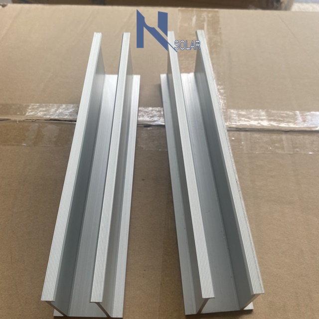 Thanh Mini Rail Nhôm Loại AL6005 -T5 Bắn Sóng Tôn Gắn Tấm Pin Mặt Trời – Kích Thước 200x40x46 mm