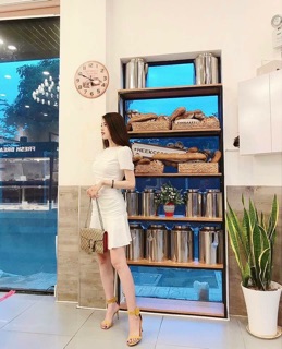 Đầm body trắng nhún thân