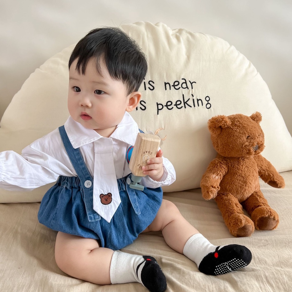 Quần Yếm Kiểu Cao Bồi Hàn Quốc Thời Trang Xuân Thu 2023 Cho Bé
