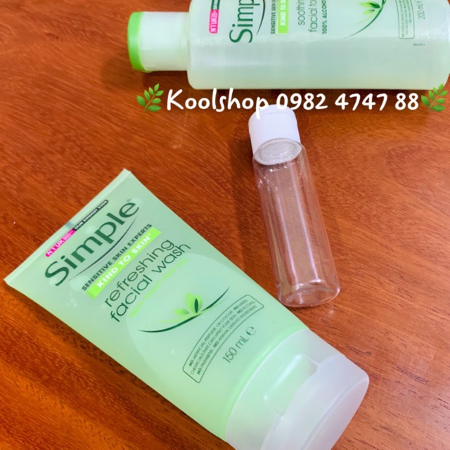 🌿Sữa rửa mặt Simple Kind To Skin Refreshing Facial Wash Gel🌿