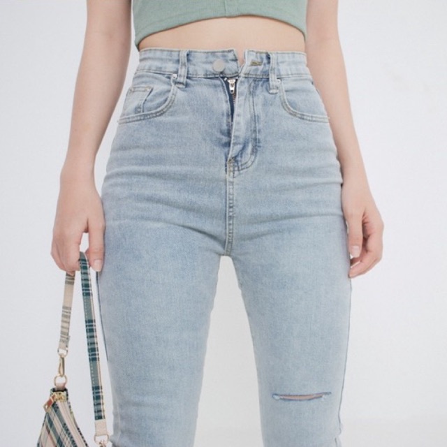 Quần Jeans Micro-Flared